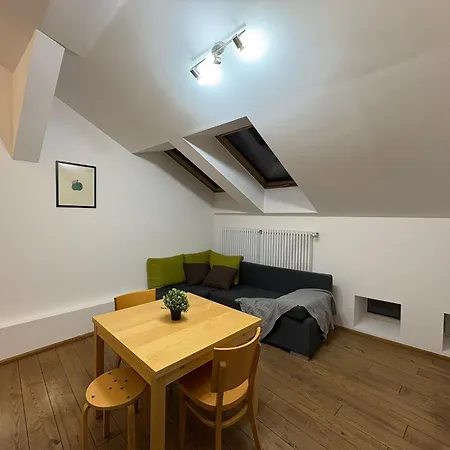 Next To Wawel Castle And The Vistula River, Air Conditioning Krakow