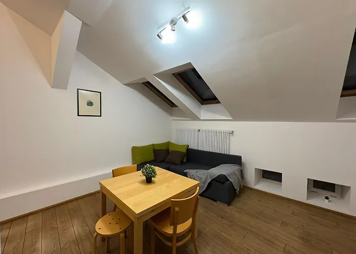 Next To Wawel Castle And The Vistula River, Air Conditioning * Krakov